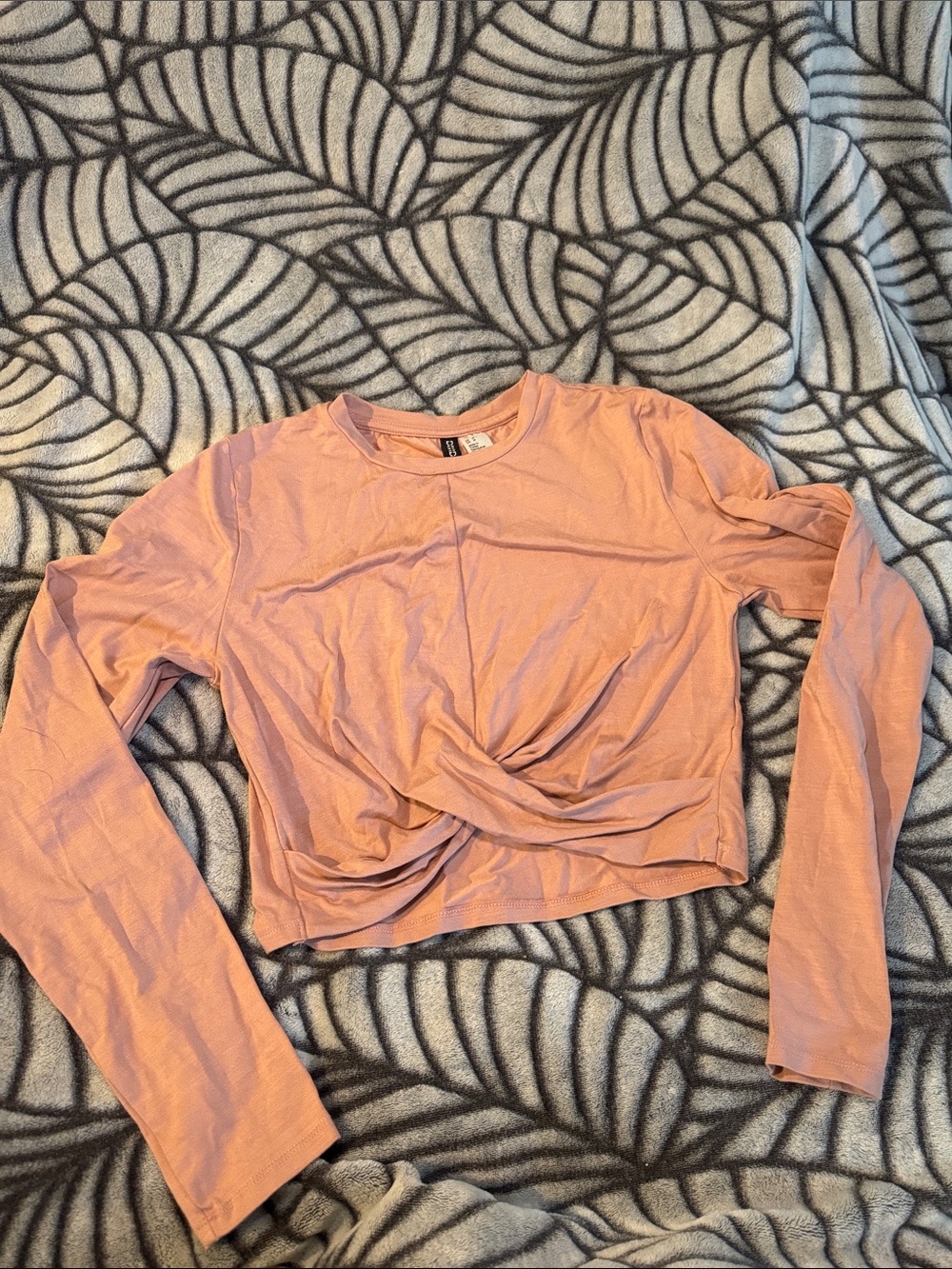 Mauve Pink Long Sleeve Crop Top - Size Medium